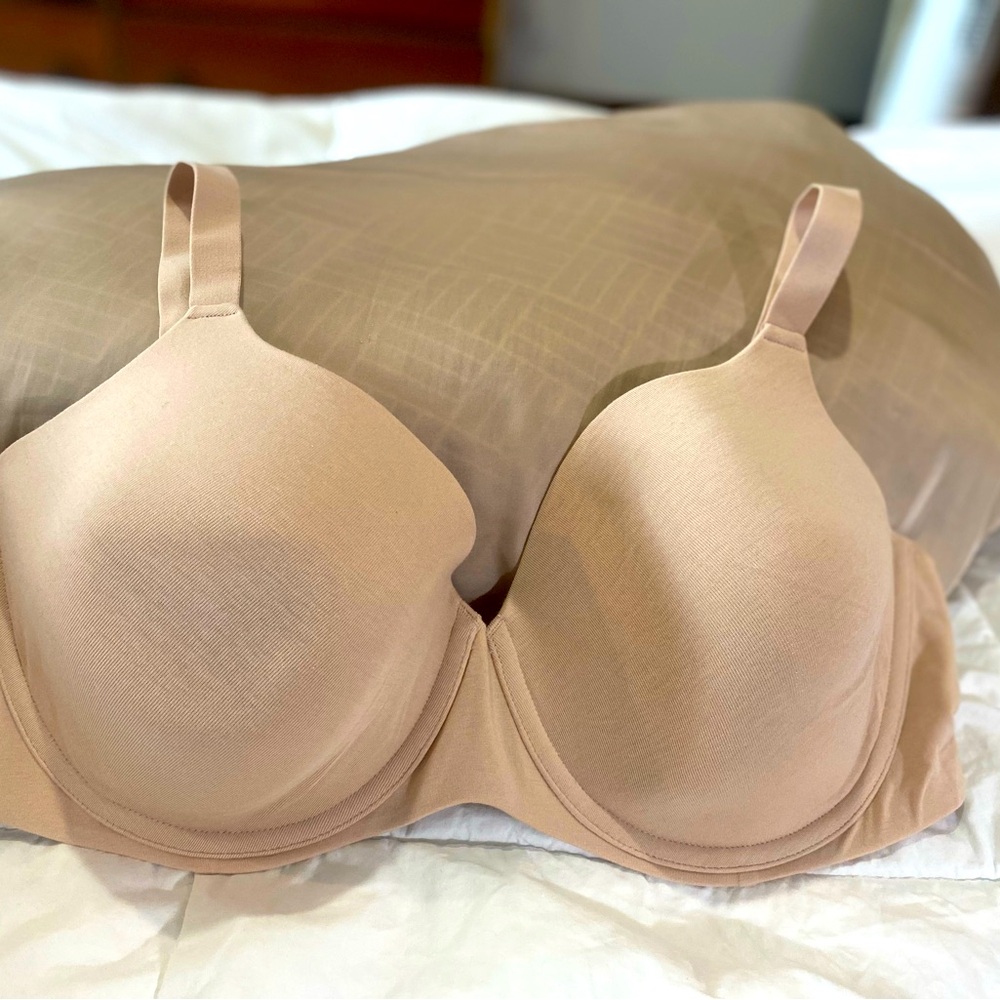 Bali 42DD underwire t shirt bra